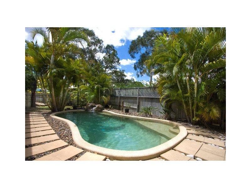 11 Chiswick Place, Forest Lake QLD 4078