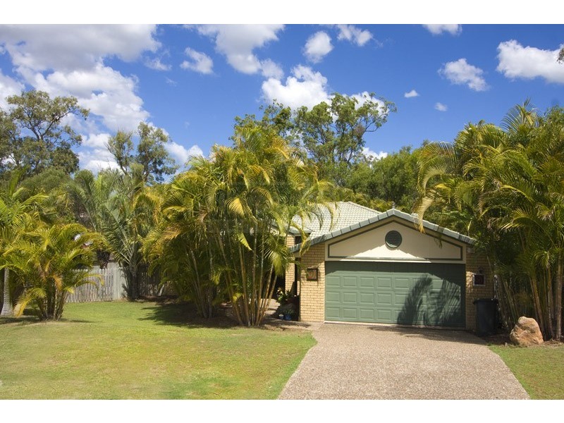 11 Chiswick Place, Forest Lake QLD 4078