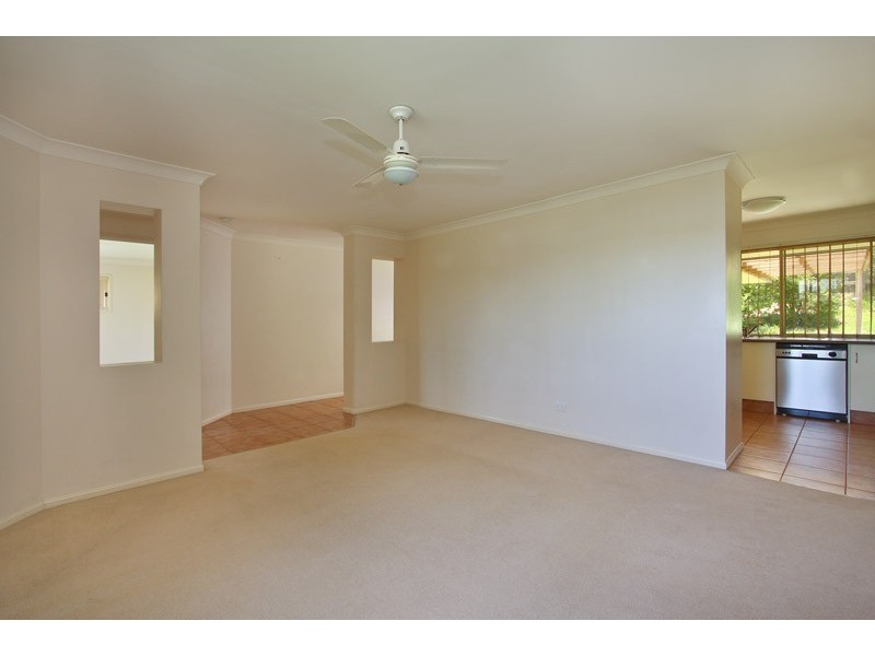 1 Ridgeway Street, Forest Lake QLD 4078