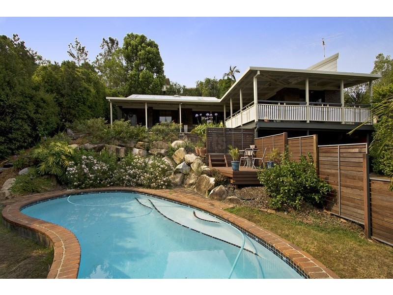 52 Creekside Street, Kenmore Hills QLD 4069