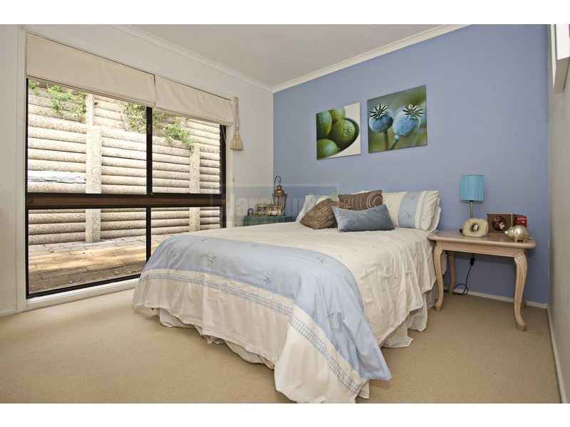 52 Creekside Street, Kenmore Hills QLD 4069