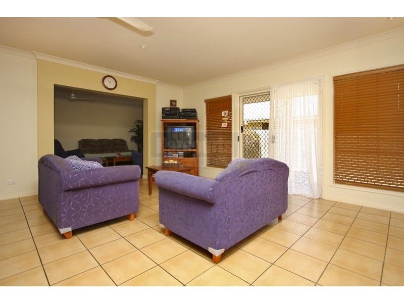 10 Agostino Close, Doolandella QLD 4077