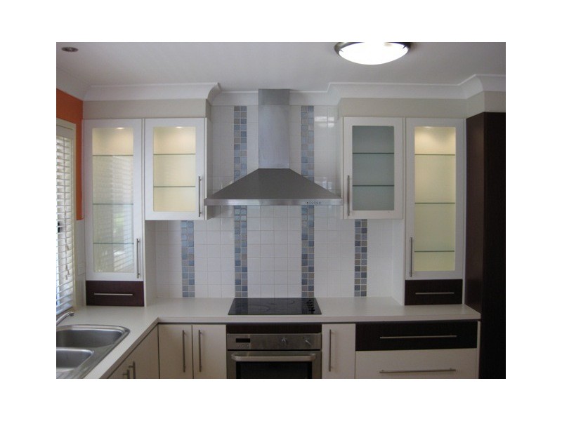 18 Hinchinbrook Cct, Forest Lake QLD 4078