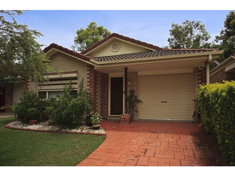 16 Oxley Place, Forest Lake QLD 4078