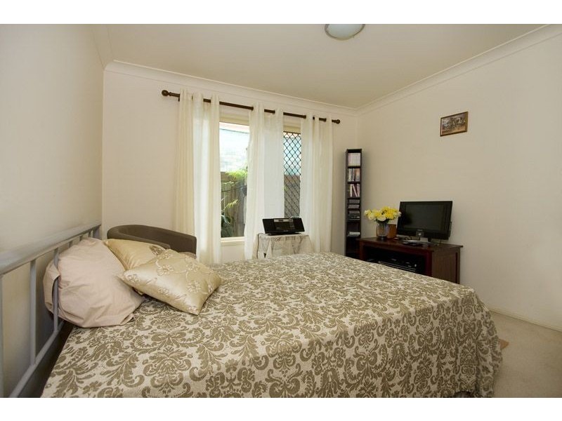 16 Oxley Place, Forest Lake QLD 4078