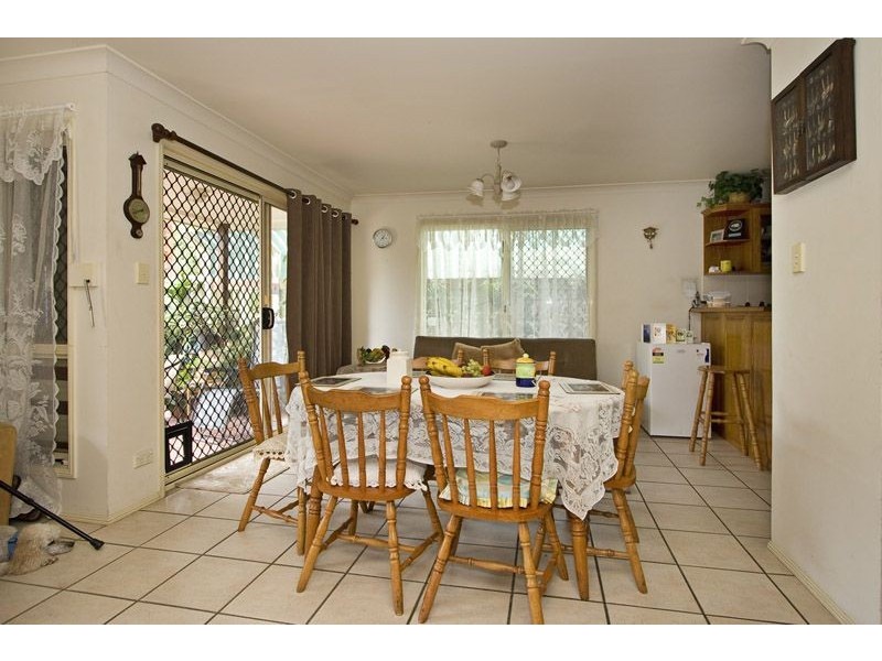 16 Oxley Place, Forest Lake QLD 4078