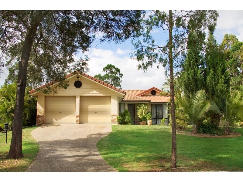 15 Fraser Place, Forest Lake QLD 4078