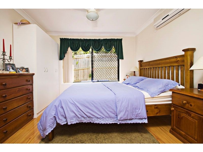 15 Fraser Place, Forest Lake QLD 4078