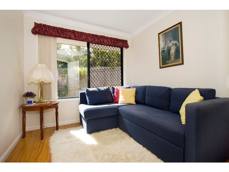 15 Fraser Place, Forest Lake QLD 4078