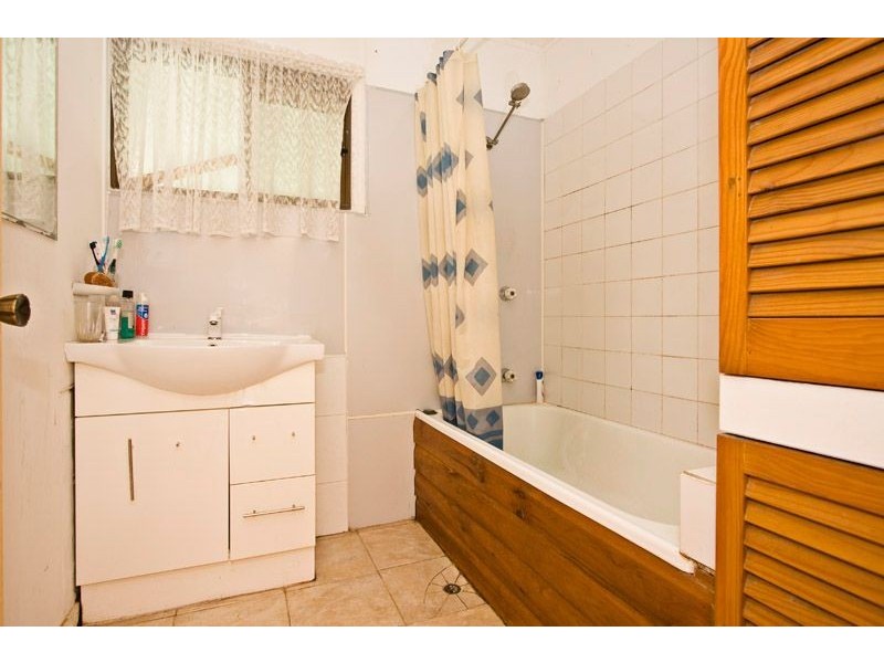 115 Farm Road, Greenbank QLD 4124