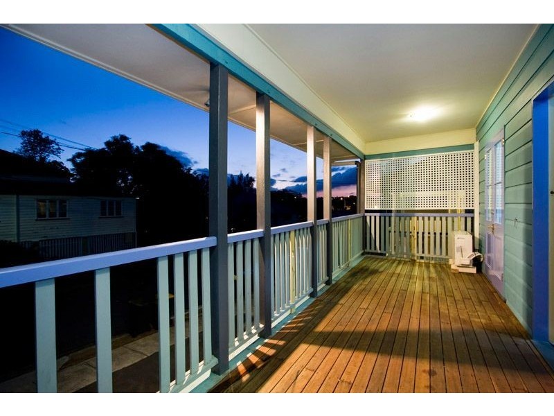 34 Redfern Street, Woolloongabba QLD 4102