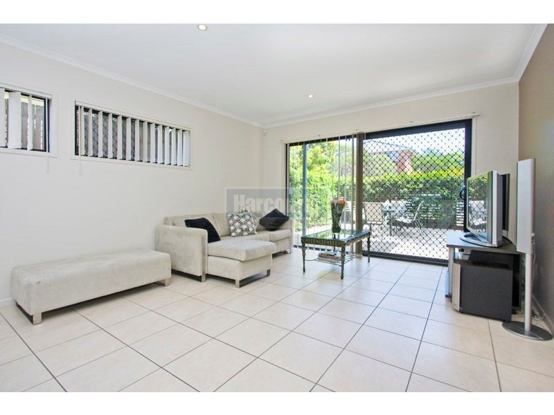 Yeronga QLD 4104