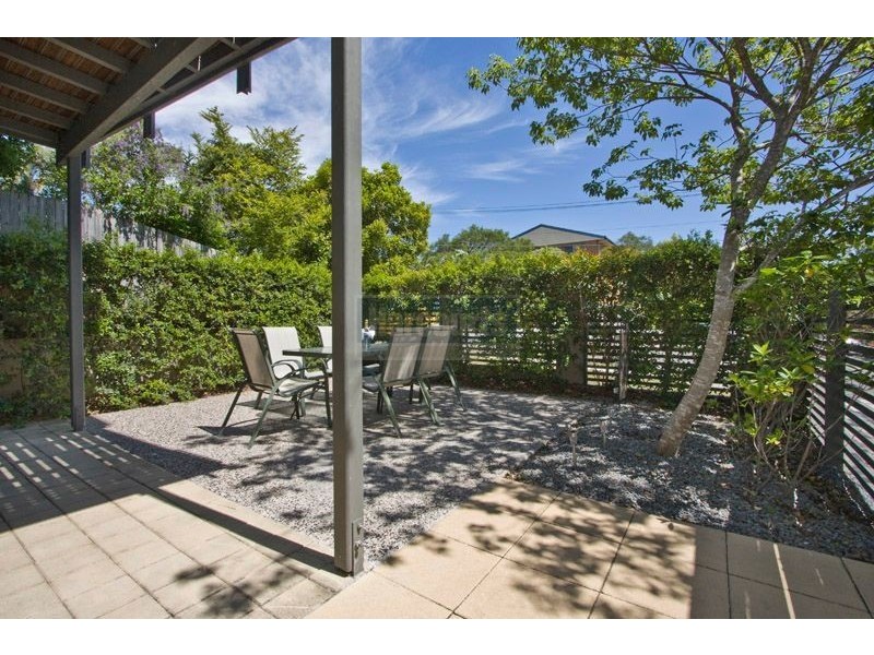 Yeronga QLD 4104