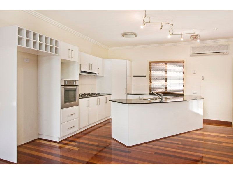 101 Sanctuary Drive, Forest Lake QLD 4078