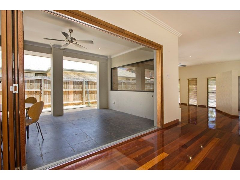 101 Sanctuary Drive, Forest Lake QLD 4078