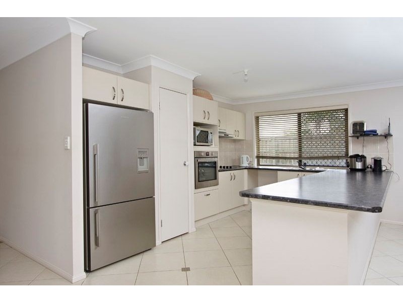 2 Sunny Street, Doolandella QLD 4077