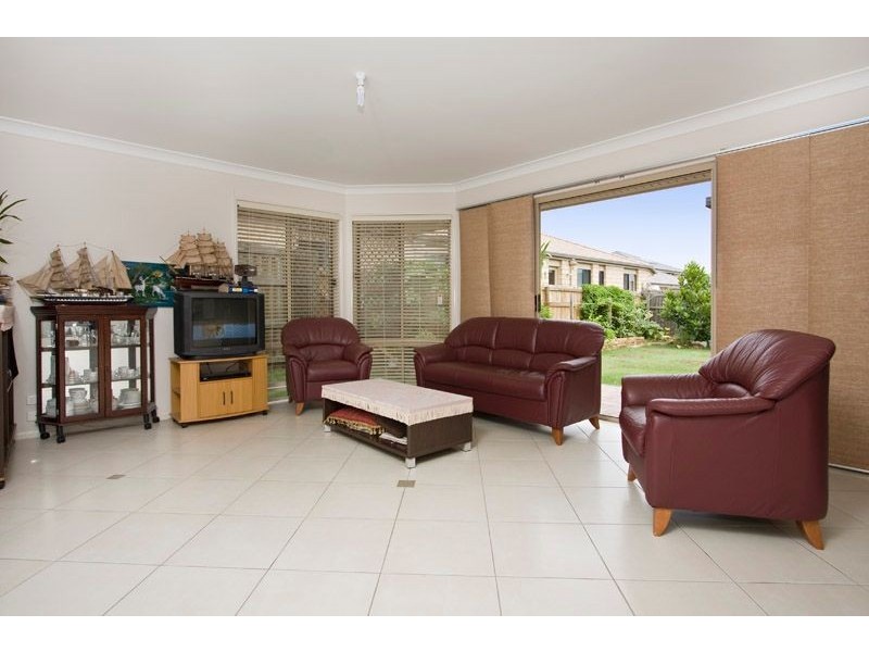 2 Sunny Street, Doolandella QLD 4077