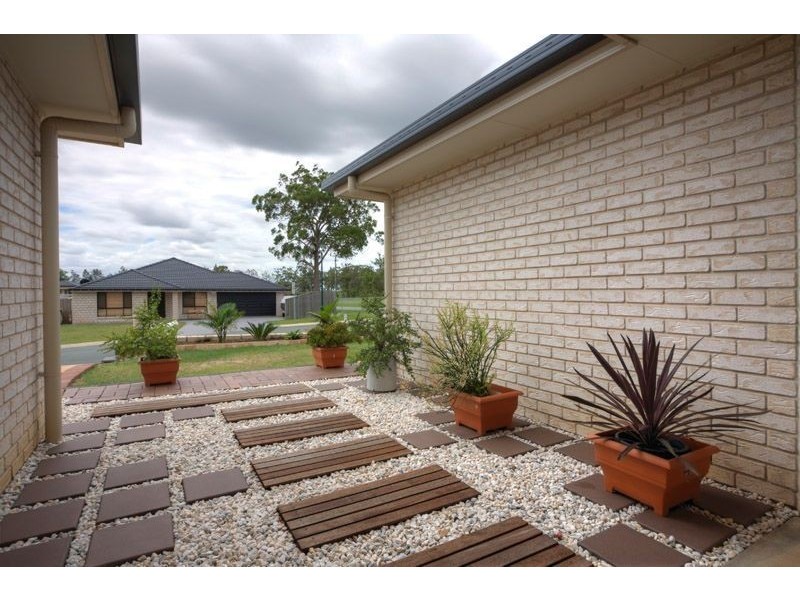 2 Sunny Street, Doolandella QLD 4077