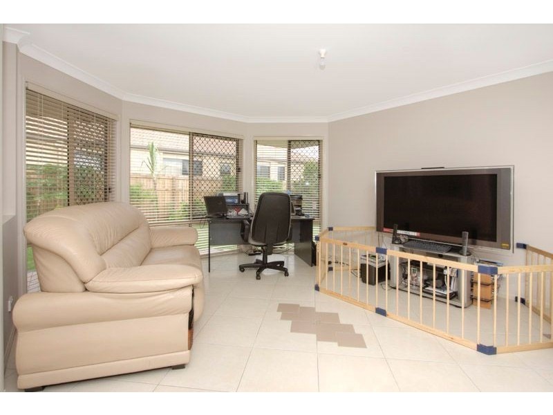2 Sunny Street, Doolandella QLD 4077