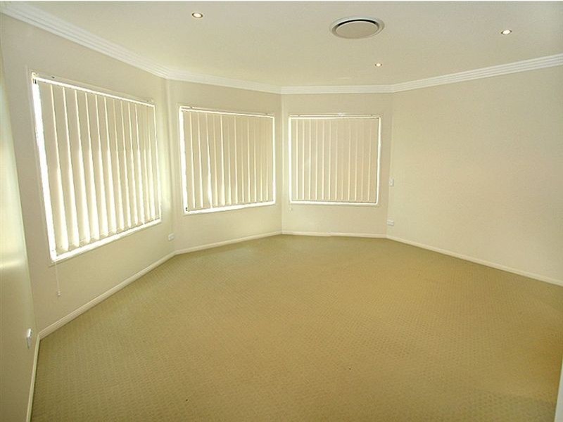 38 Summit Terrace, Forest Lake QLD 4078