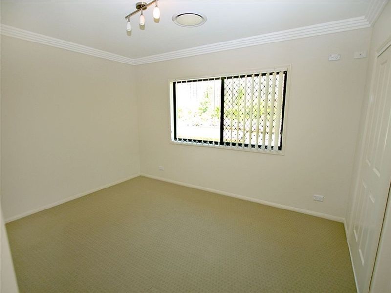 38 Summit Terrace, Forest Lake QLD 4078