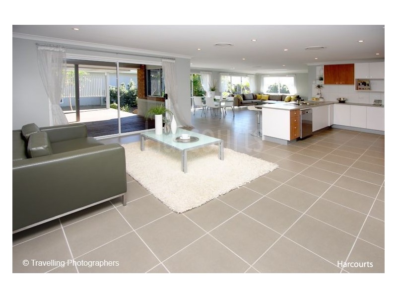 15 Cypress Street, Heathwood QLD 4110