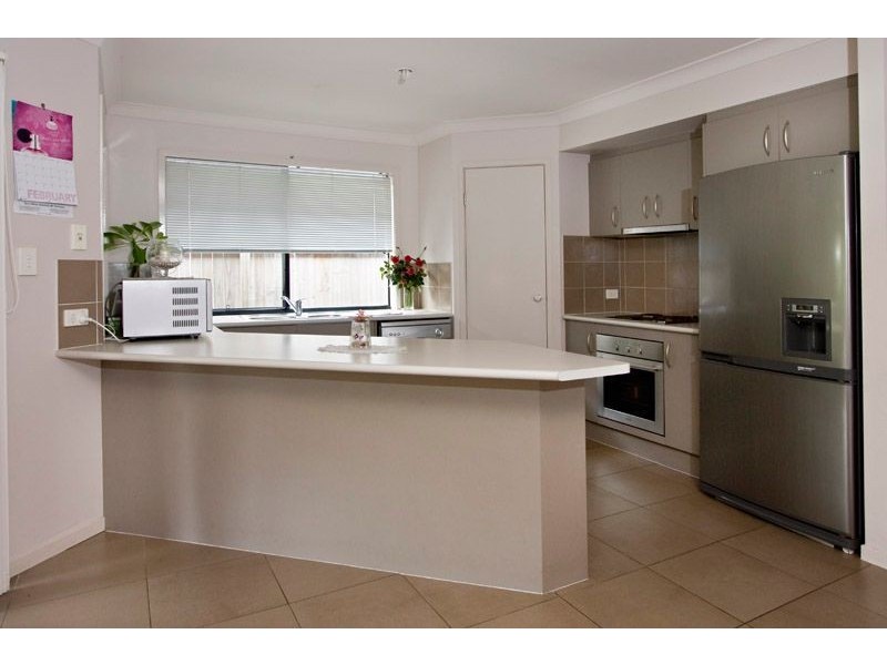 4 Joffre Place, Forest Lake QLD 4078