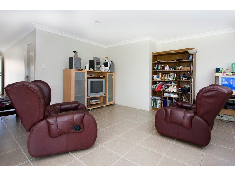 55 Brushwood Circuit, Forest Lake QLD 4078