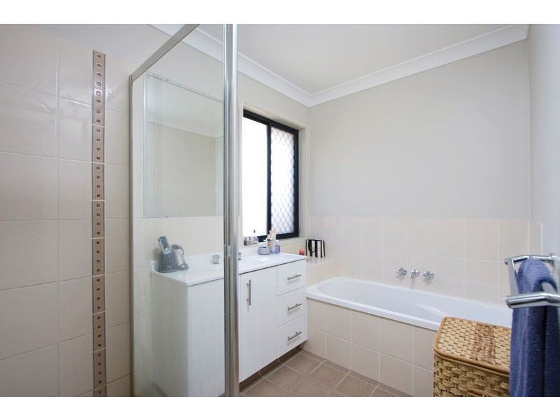 55 Brushwood Circuit, Forest Lake QLD 4078