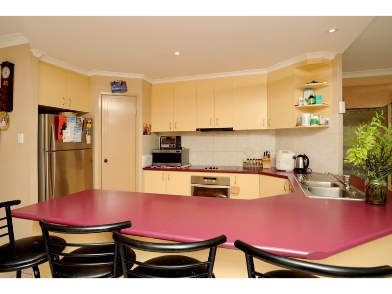 9 Mallard Place, Forest Lake QLD 4078