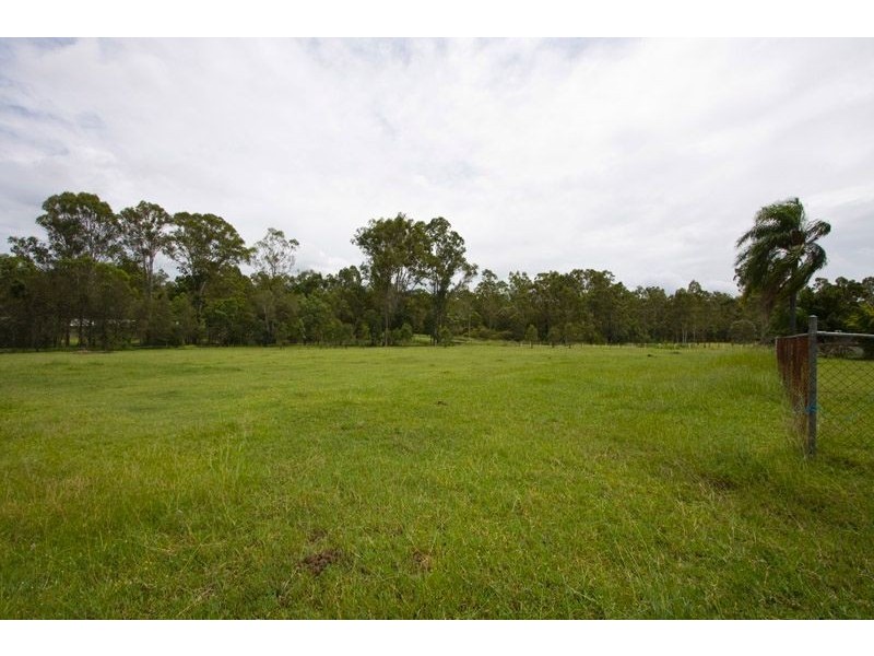 23 Rosina Road, North Maclean QLD 4280