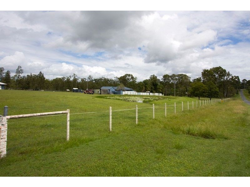 23 Rosina Road, North Maclean QLD 4280