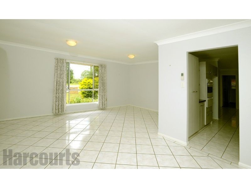 693 Blunder Road, Doolandella QLD 4077