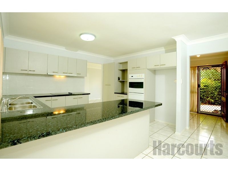 693 Blunder Road, Doolandella QLD 4077