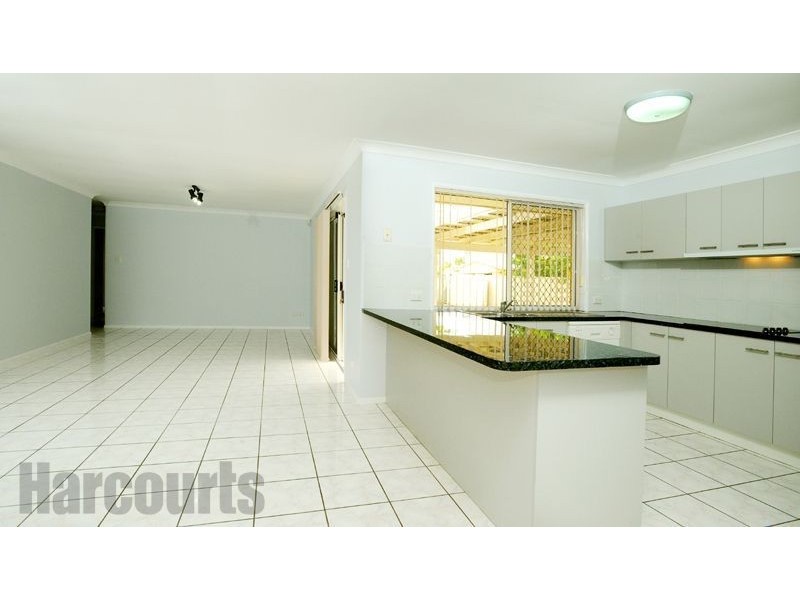 693 Blunder Road, Doolandella QLD 4077