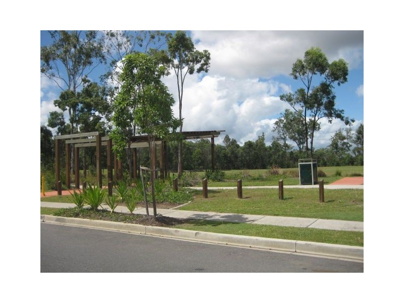 20 Casuarina Cct, Heathwood QLD 4110