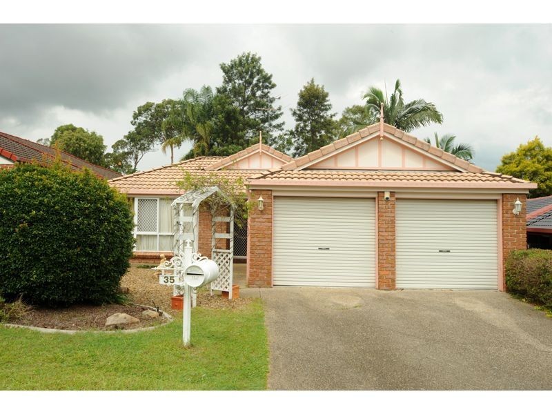 35 Amara Crescent, Forest Lake QLD 4078