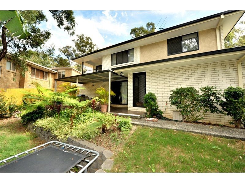 6 Dove Close, Goodna QLD 4300