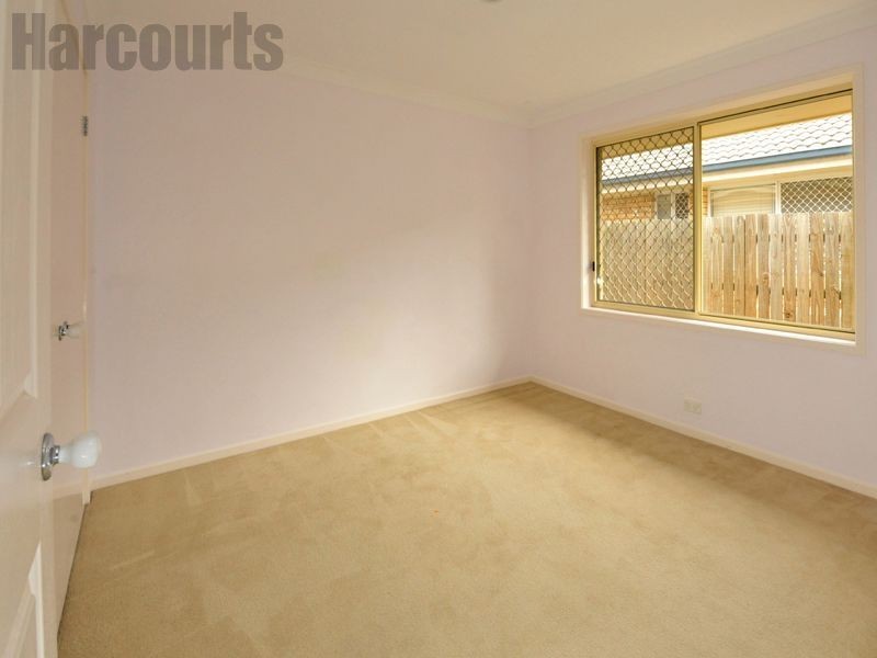 15 Moran Crescent, Forest Lake QLD 4078