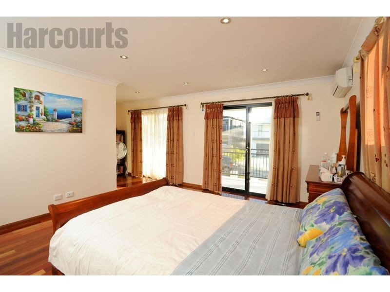 17 Cascades Street, Springfield Lakes QLD 4300