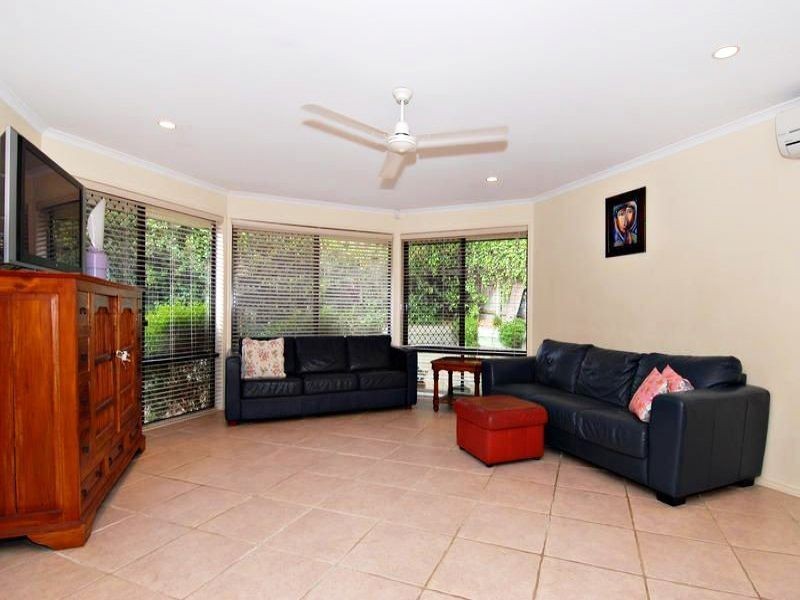 4 Benarkin Street, Forest Lake QLD 4078