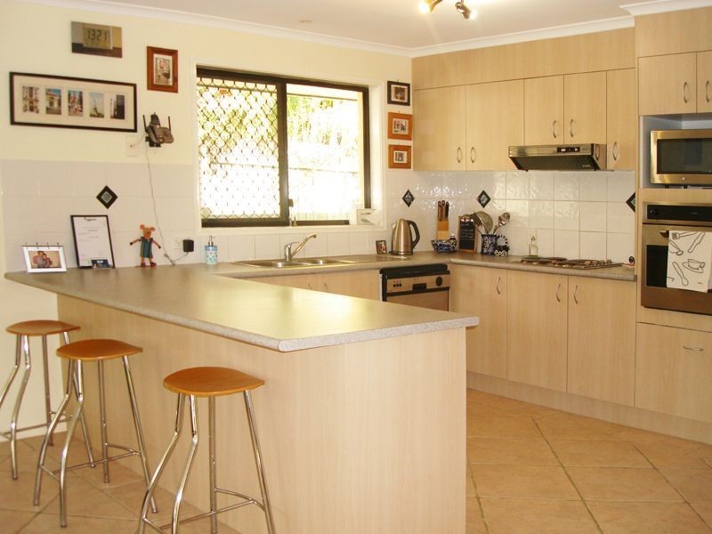 4 Benarkin Street, Forest Lake QLD 4078