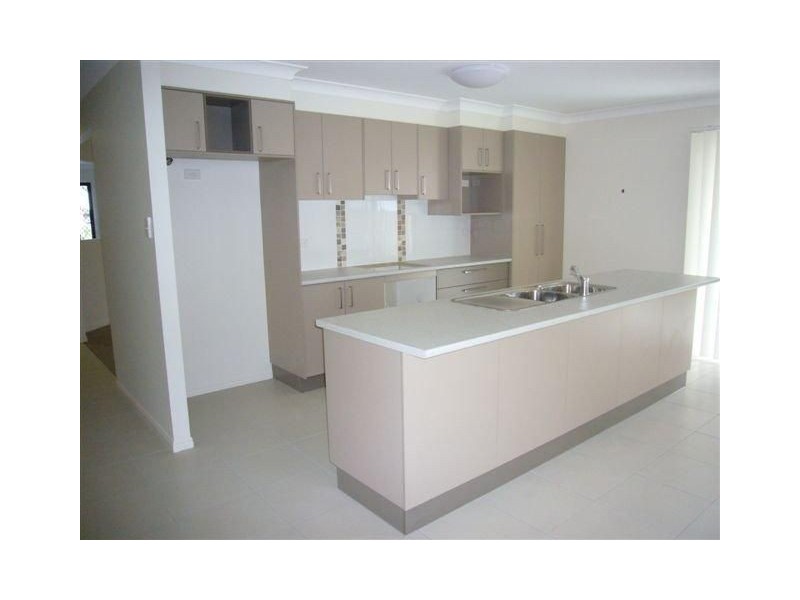 6 Anesbury Street, Doolandella QLD 4077