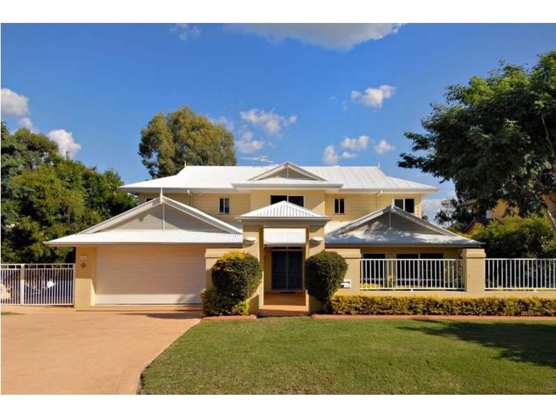 23 Wivenhoe Cct, Forest Lake QLD 4078