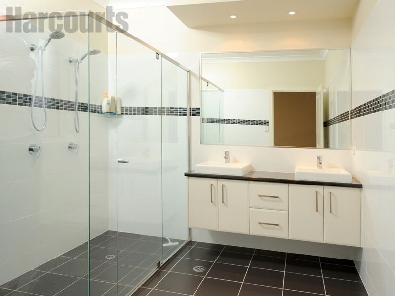 10 Watergum Street, Heathwood QLD 4110