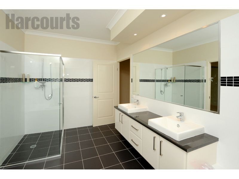 10 Watergum Street, Heathwood QLD 4110