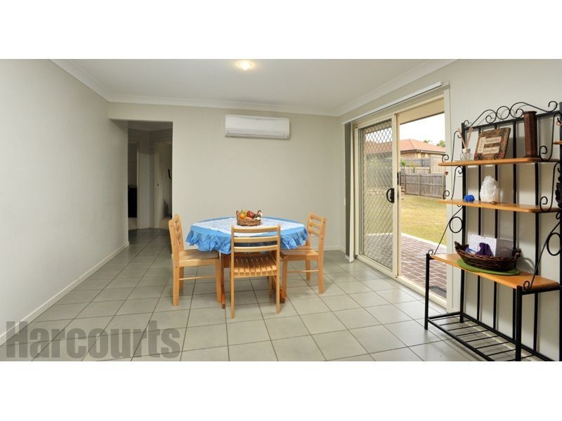 11 Collins Street, Collingwood Park QLD 4301