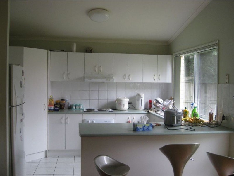 5 Paterson Place, Forest Lake QLD 4078