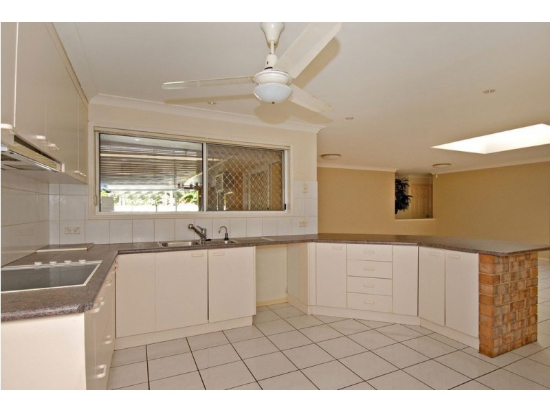 5 Cedar Close, Forest Lake QLD 4078