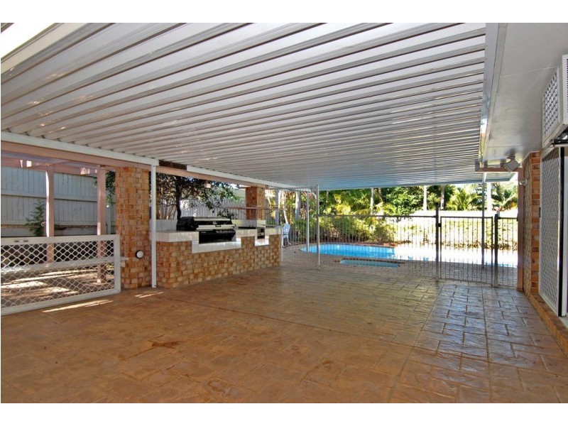 5 Cedar Close, Forest Lake QLD 4078